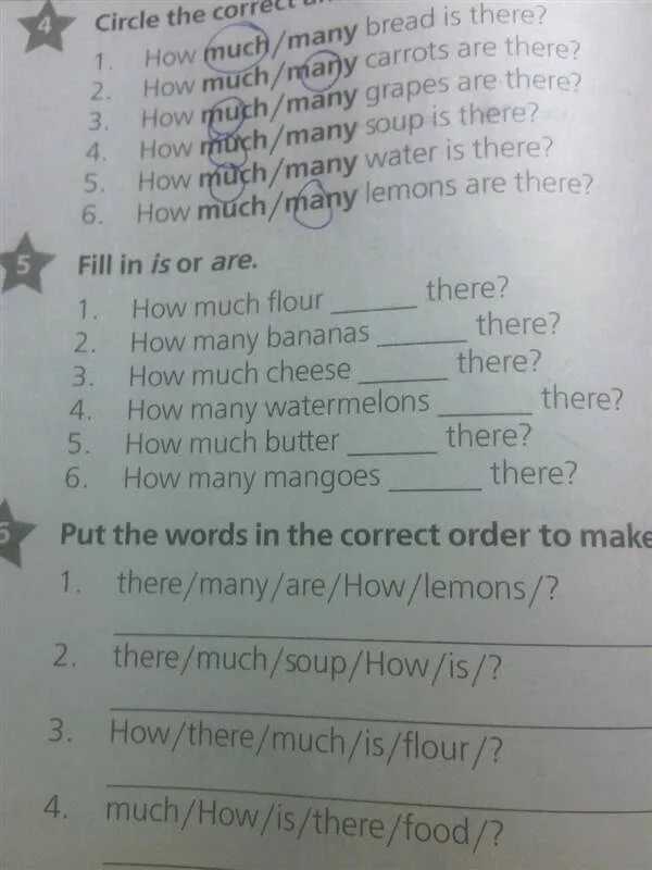 Circle the correct answer she was. How much flour is there. How much Bread is there перевод. How much flour is there перевод. Circle the correct answer.