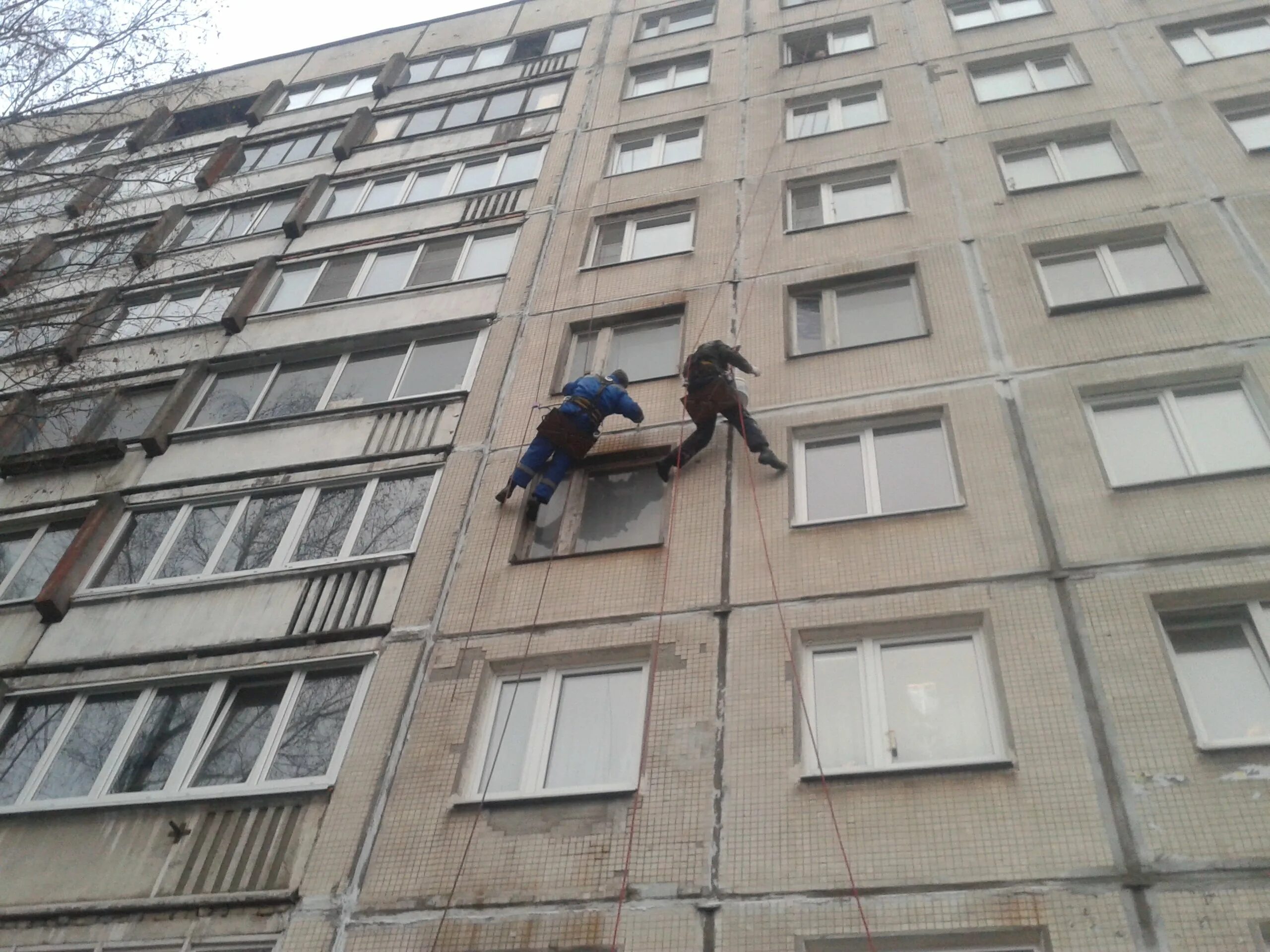 Трещины в панельном доме. Сварка панельных домов. Капремонт фасада. Щели в панельных домах. Многоквартирный дом трещина