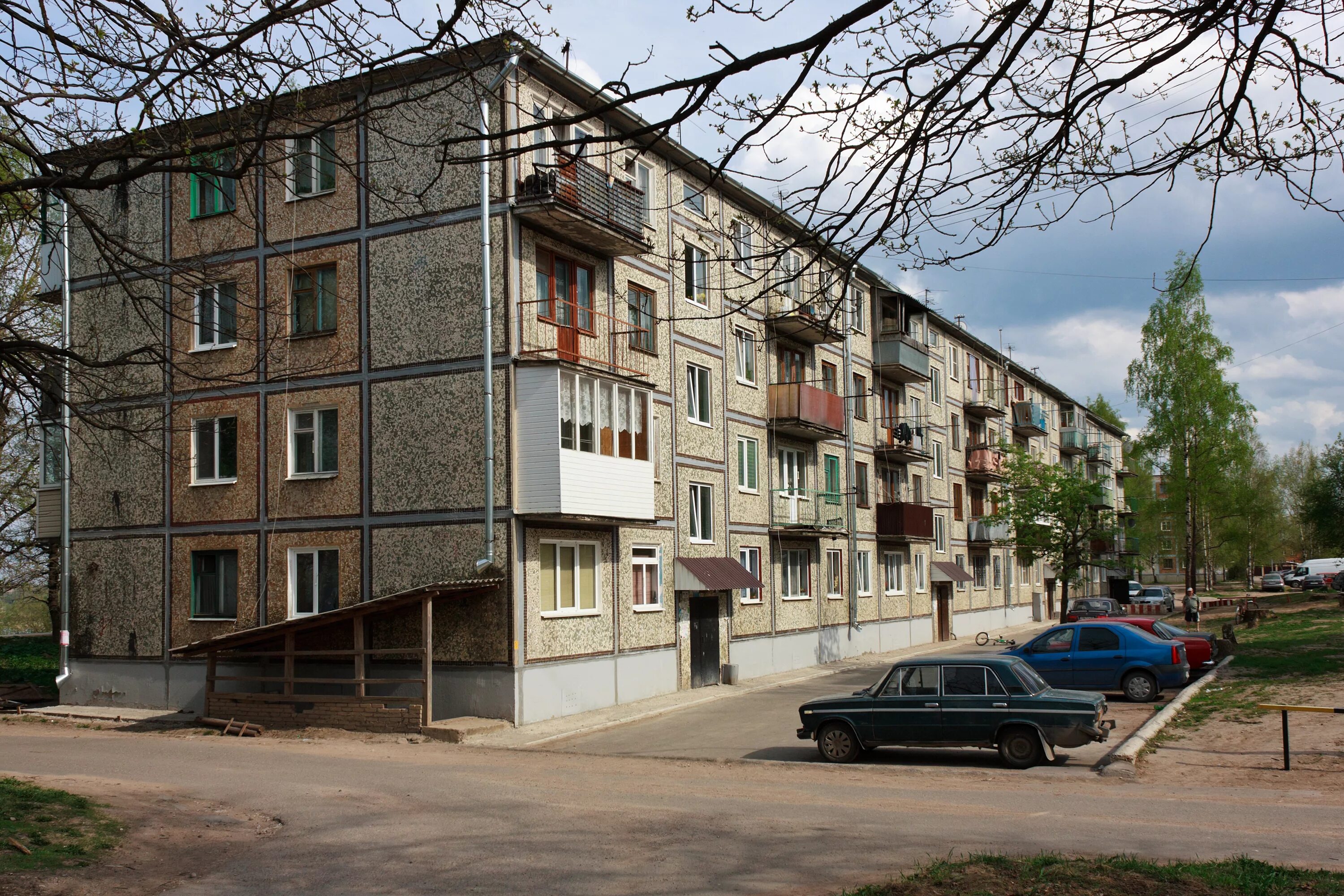 Хрущевка. Волгоградская область хрущевка. Панорама 5 ти этажки. Советская улица Береславка квартира. 5-Этажка HD.