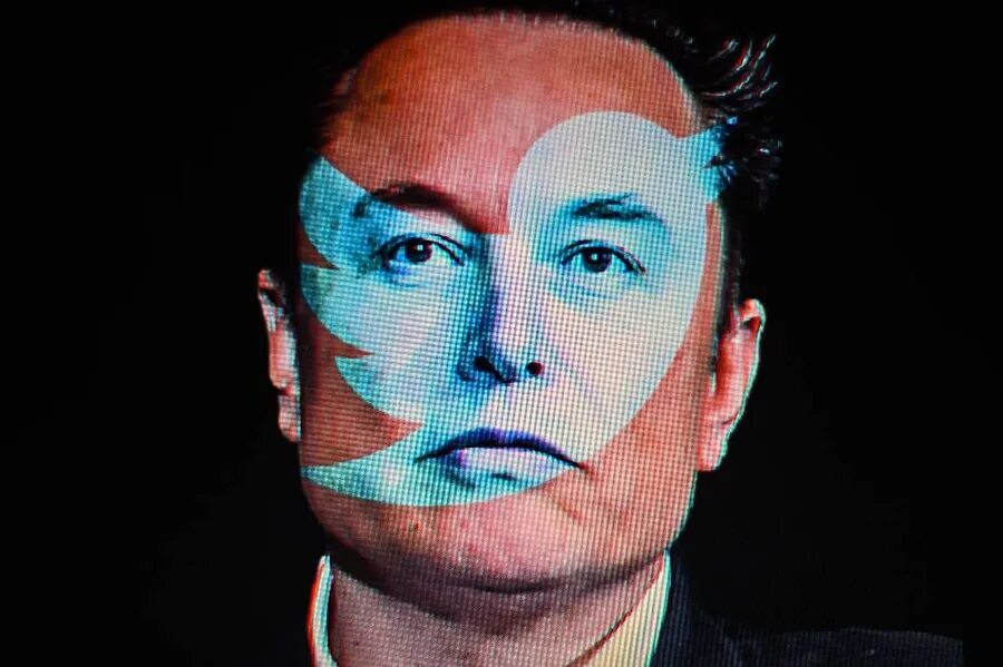 Код видео дня маск сегодня. Elon musk фото альбомный. илон маск звонит.