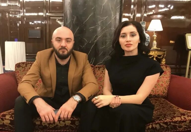 Жена расула чабдарова. Жена расула чабдарова. Расула чабдарова. Расула чабдарова. Чабдаров жена.