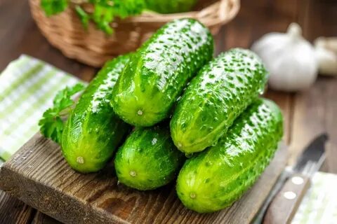 Г огурец свежий 1