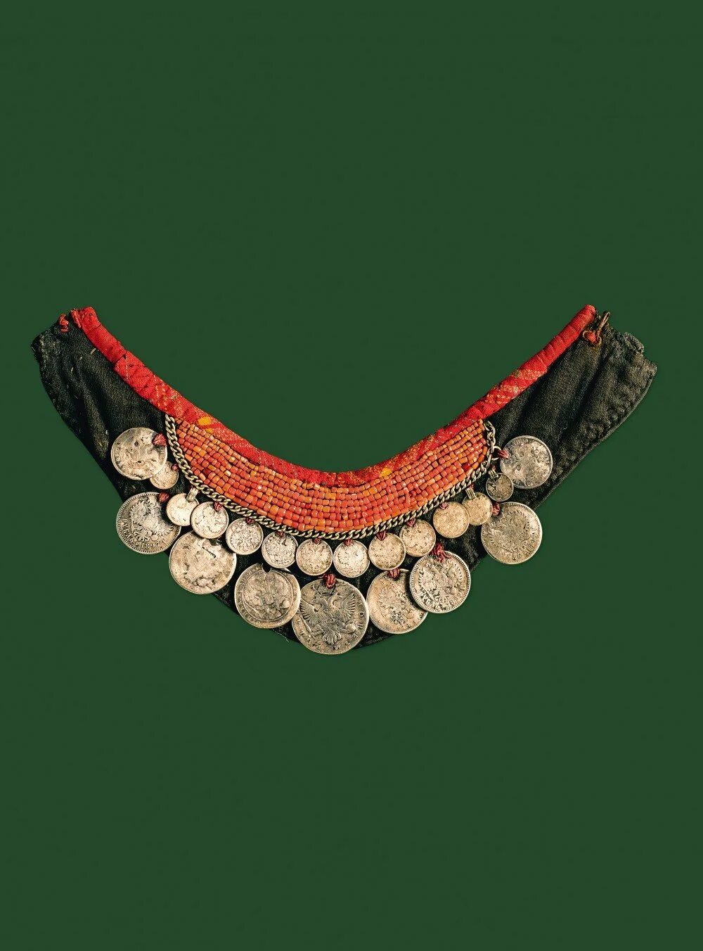Башкирские украшения. Хасите башкирское. татарская перевязь. татарские украшения.