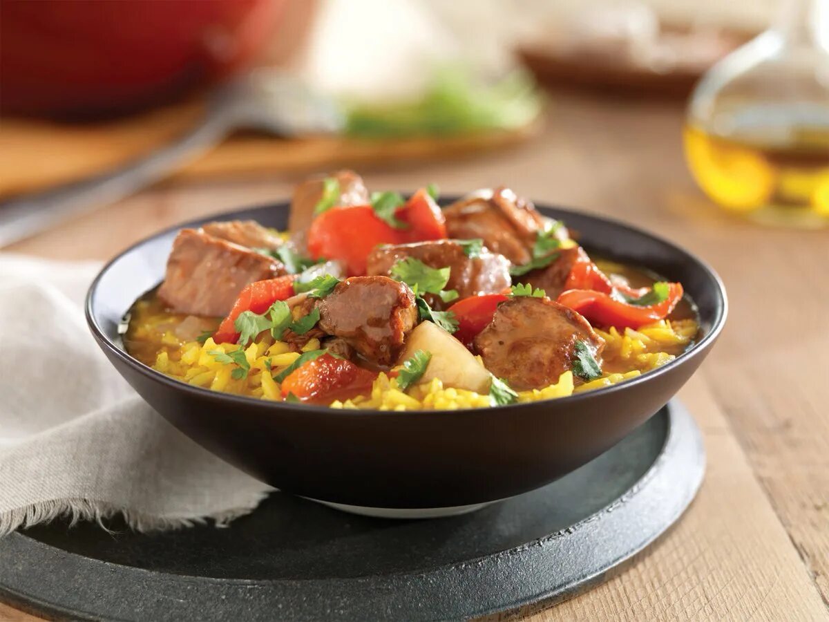 Рагу из свинины в мультиварке рецепты. Свиное раксо. мясное рагу испанская кухня. свинина по каталонски. свинина по испански.