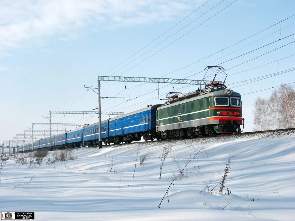 Расписание правая обь чик. Чс2 электровоз Транссиб. ЧС 2 Новосибирск 2023. Электричка Новосибирск Чик. Электричка Новосибирск Жеребцово.