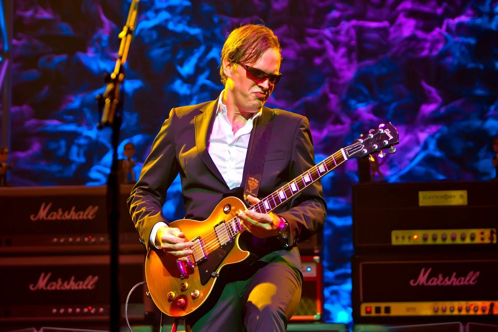 Joe Bonamassa. Joe Bonamassa фото. Joe Bonamassa 2009. Джо Бонамасса 2009 Turner Hall. Блюз джо бонамасса