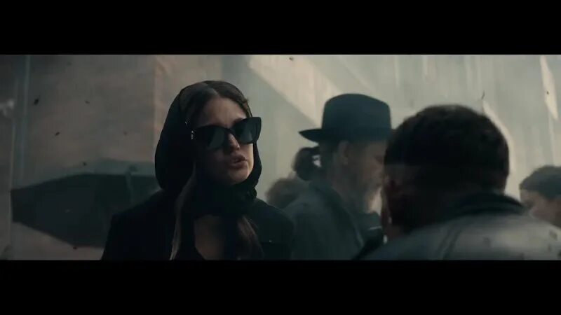 моргенштерн аристократ. моргенштерн пабло стрижка. цепи моргена 2021. моргенштерн уходит. мерседес моргенштерна 2021.