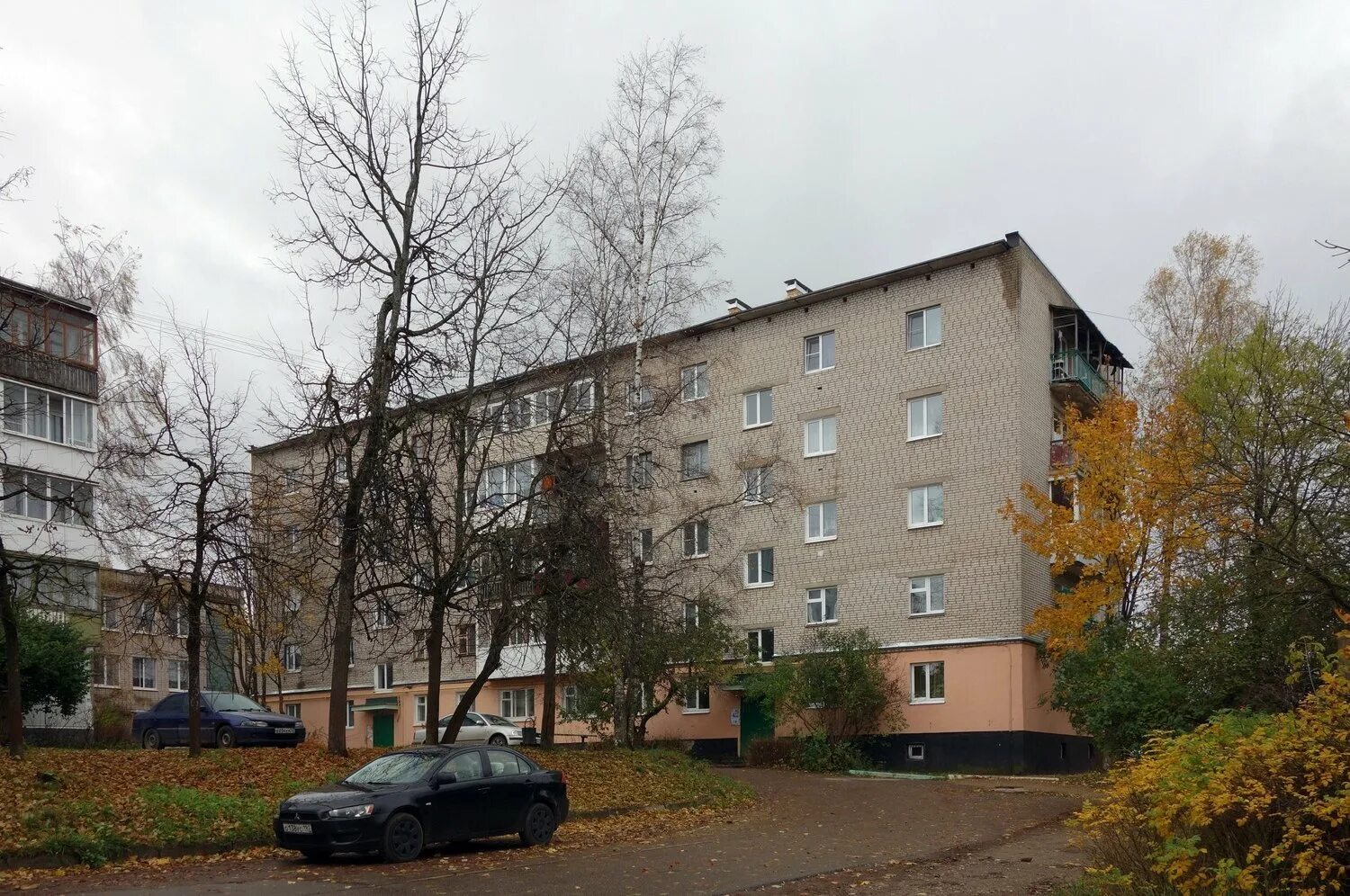 Ул труда 19 волжский. Улица труда 22 псков. Стоматология orthos псков. Площадь труда 19 город волжский. Челябинск улица трудовая 19а.