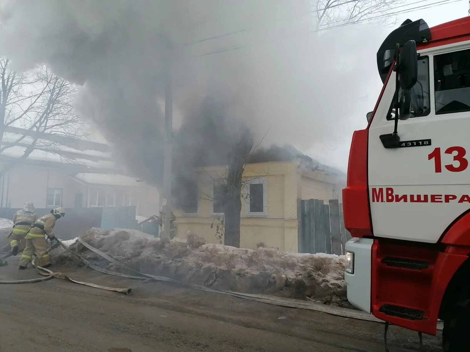 Спорт в малой вишере. Малая вишера вокзал фонтан. День малой вишеры 2024. Звезды маловишерского спорта книга. Спорт в малой вишере.
