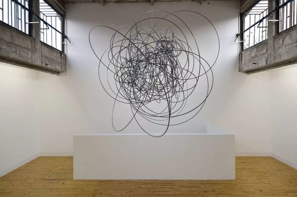 Viewing gallery. &quot;laura gormley&quot;. elisha gormley. санкт петербург инсталляция singularity. shooting gallery art.
