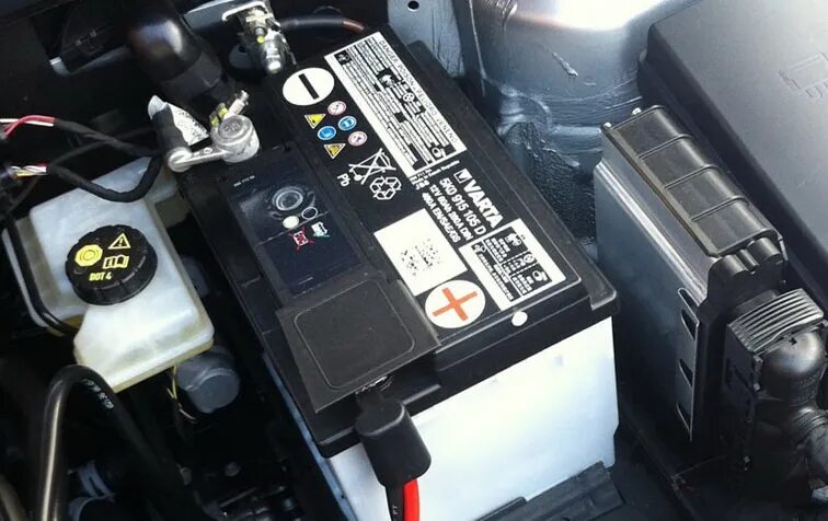 Аккумулятор skoda octavia a7. Аккумулятор skoda octavia a7. Шкода октавия 1. 4 tsi. Аккумулятор шкода октавия а7.