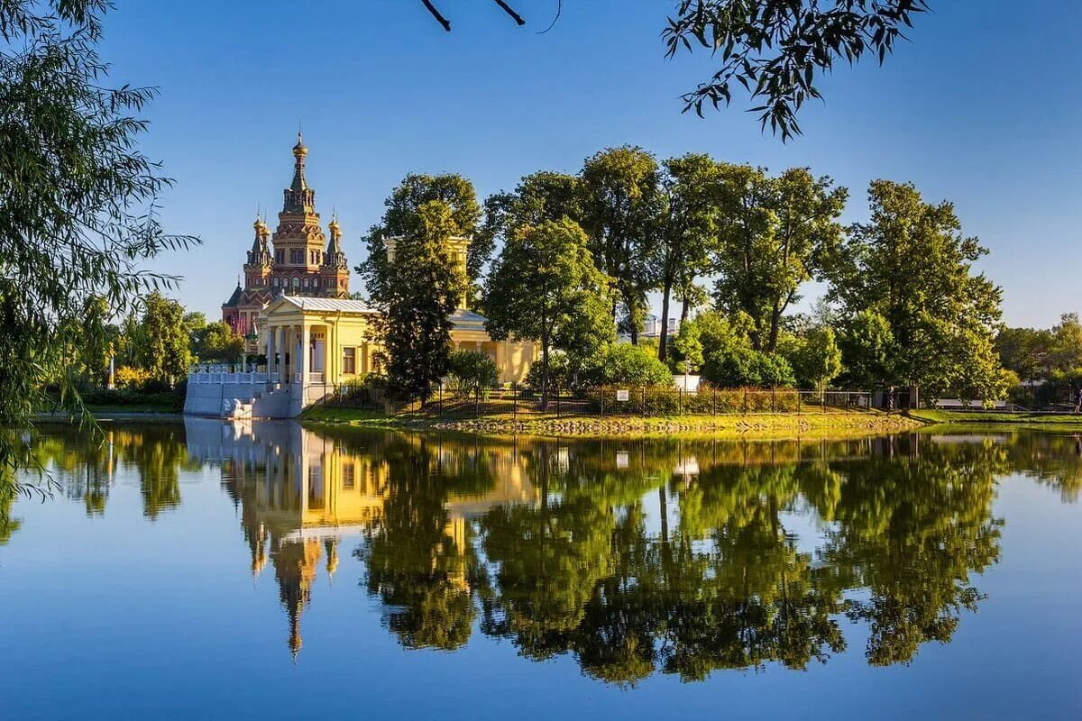Колонистский парк в петергофе. Колонистский парк в петергофе. Парк сергиевка. Пруд петергофа. Красный пруд петергоф.