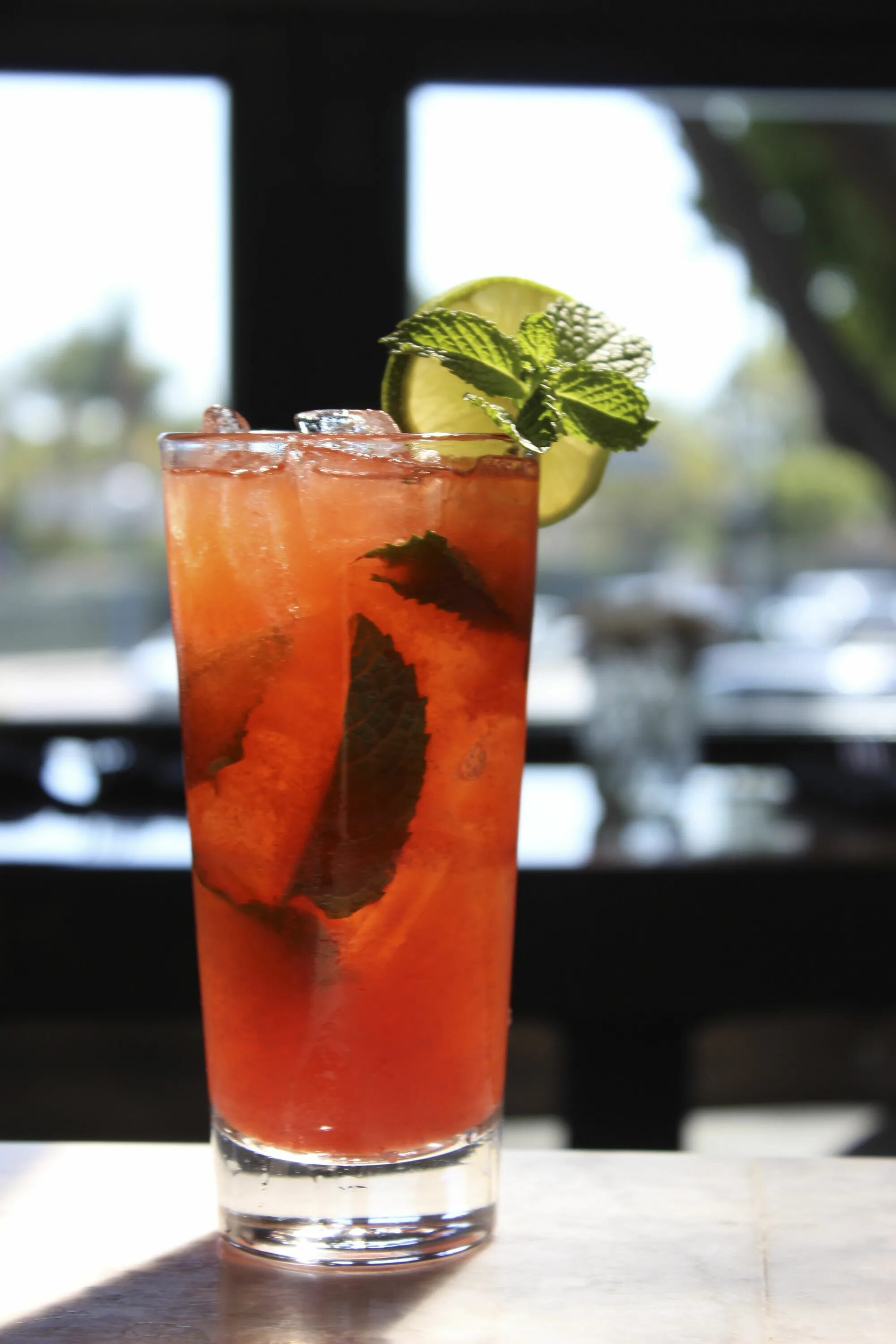 Коктейли с ромом рецепты. Коктейли с ромом рецепты. Cuba libre коктейль. Коктейли с ромом рецепты. Рецепты коктейлей алкогольных с ромом.