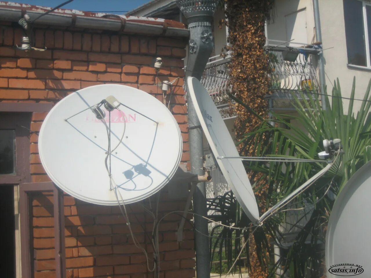 Eutelsat hot Bird 13b/c/e. Eutelsat 36e. Спутник Евтелсат 36. Eutelsat 8 West c.