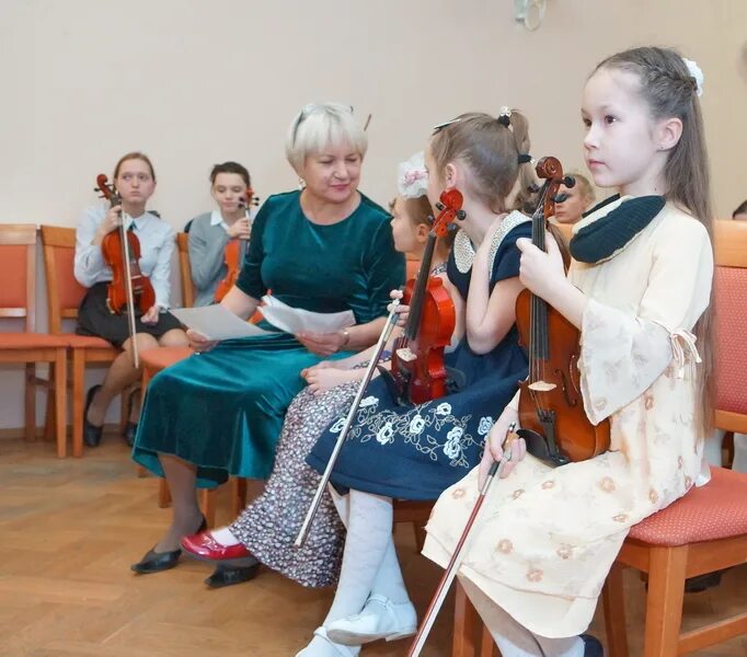 Музыкальная школа балакирева москва. Музыкальная школа искусств г. Дмш имени шестерикова. Дмш им андреева нефтеюганск. Музыкальная школа андреева нефтеюганск.
