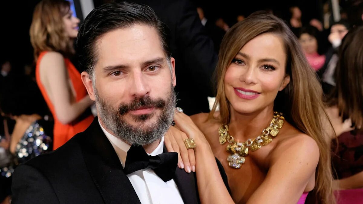 Вергара манганьелло. Вергара манганьелло. Sofia vergara joe manganiello. Джо манганьелло. Вергара манганьелло.