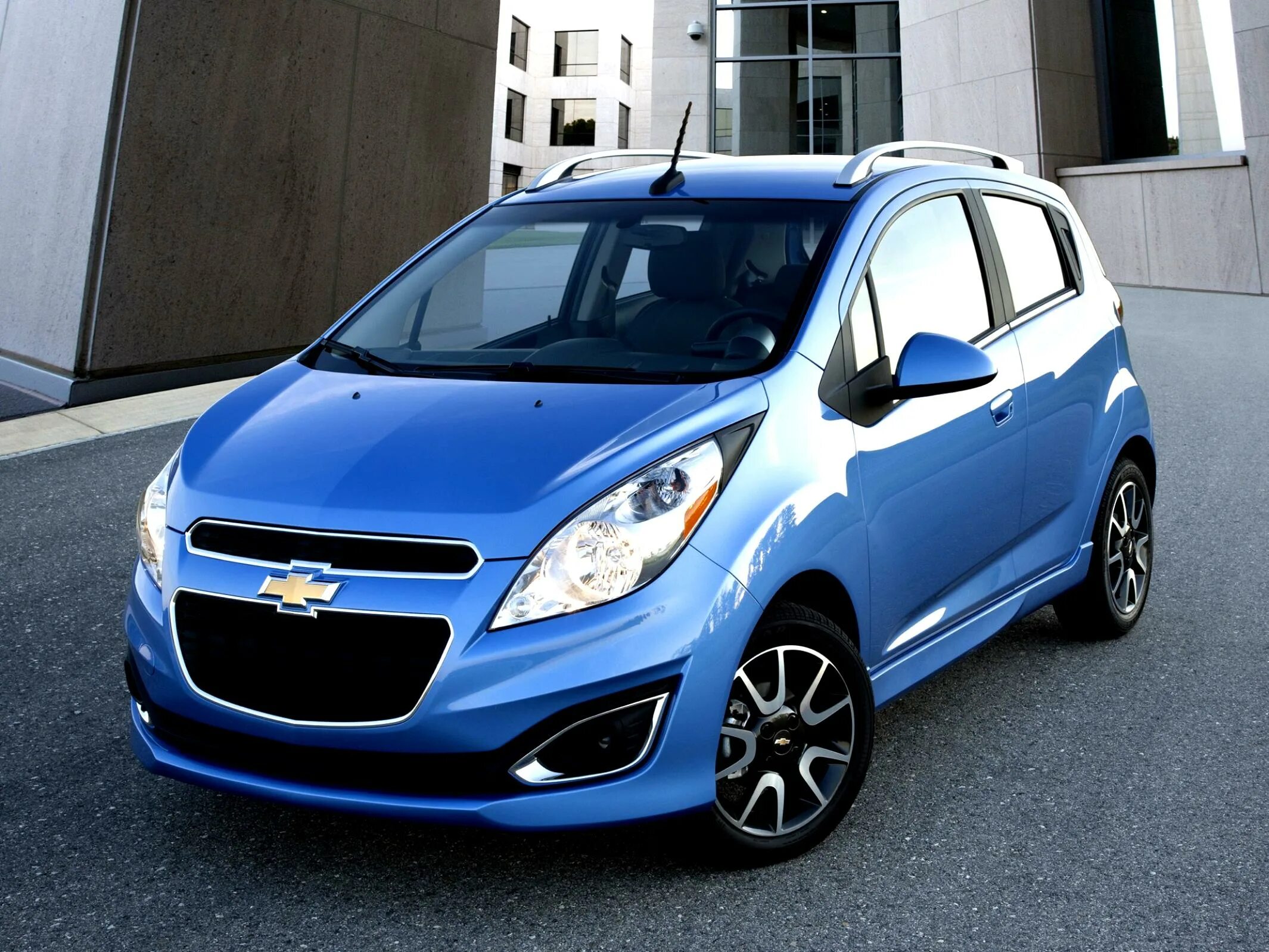 Ki5m spark 10c. Chevrolet spark. chevrolet spark 2. шевроле спарк 2013. chevrolet spark m350.