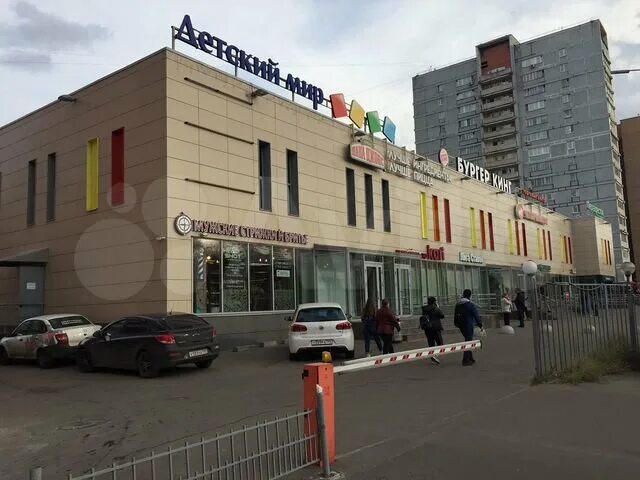 Продается торговый центр москва. Волжский бульвар 113а. москва волжский бульвар кв-л 114а. волжский бульвар 113а детский мир. волжский бульвар 113а квартал, к1 тц волжский.