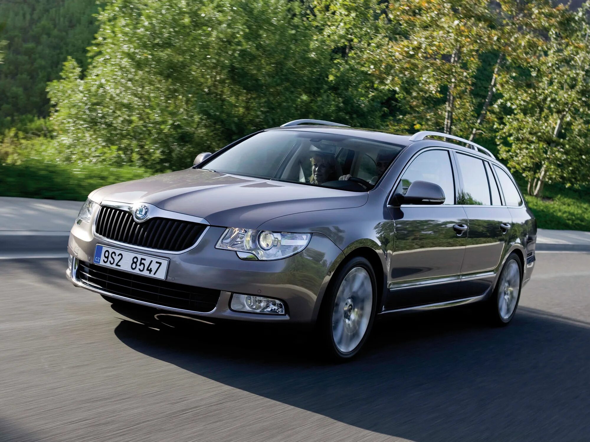 Шкода универсал москва. Skoda Superb 2009. Skoda Superb Wagon. Skoda Superb 1 Combi.