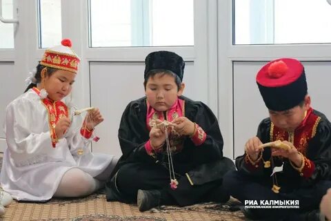 Калмыки традиции