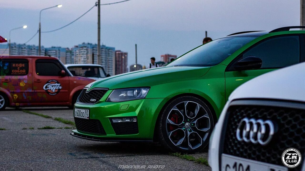 Ваг тюнинг. Skoda Octavia RS Green 2014. Shkoda Octavia RS. Skoda Octavia a5 RS Combi. Skoda Octavia RS Combi 2014.