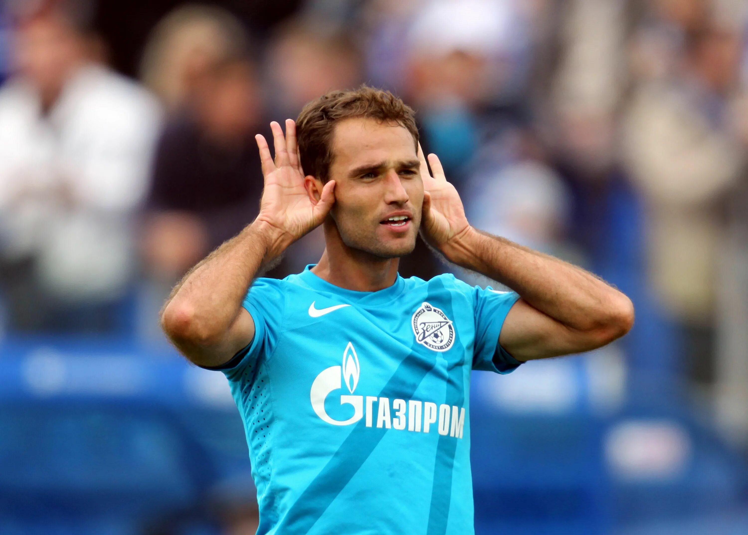 неймар с белыми волосами в псж. вада футболист. вада футболист. денис желтов амкал. иван бреднев амкал.