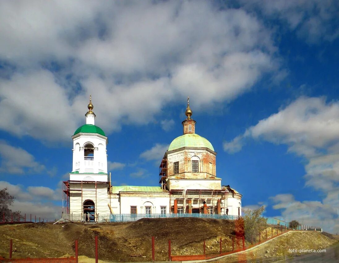 Погода в михайловке саратовский район саратовская область. Храм Архангела Михаила с Михайловка Саратовская. Село Михайловка Саратовский район. Село Михайловка Саратовская область Церковь. Михайловка (Саратовский район).