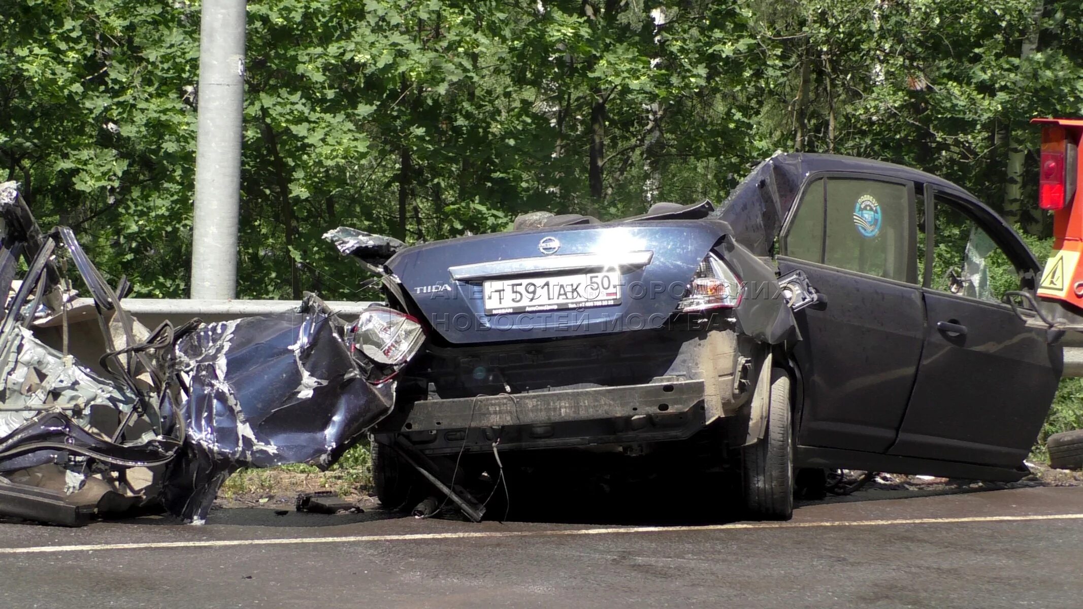 3 июня 2015. ДТП на Щелковском шоссе 2015. ДТП сегодняшнее Щелковское шоссе. Щёлковское шоссе ДТП 2015 июнь.