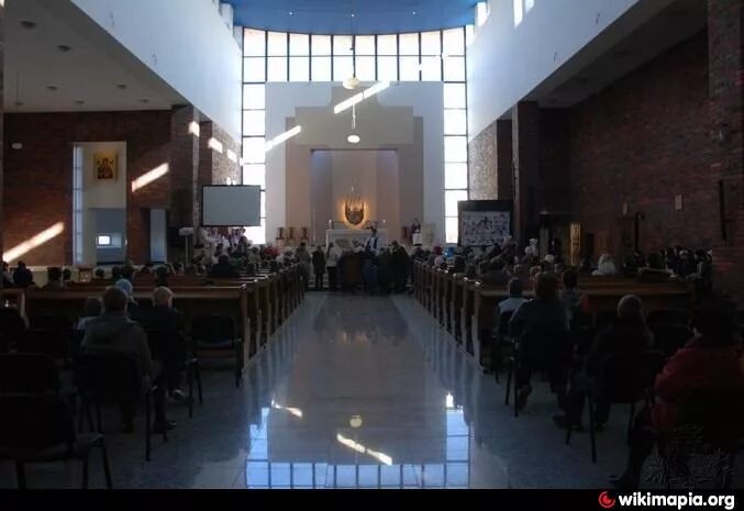 Костел в гродно девятовка. Украшение костела на адвент. Костел в гродно девятовка. Костёл пресвятого искупителя г. Служба в костеле в девятовка гродно.