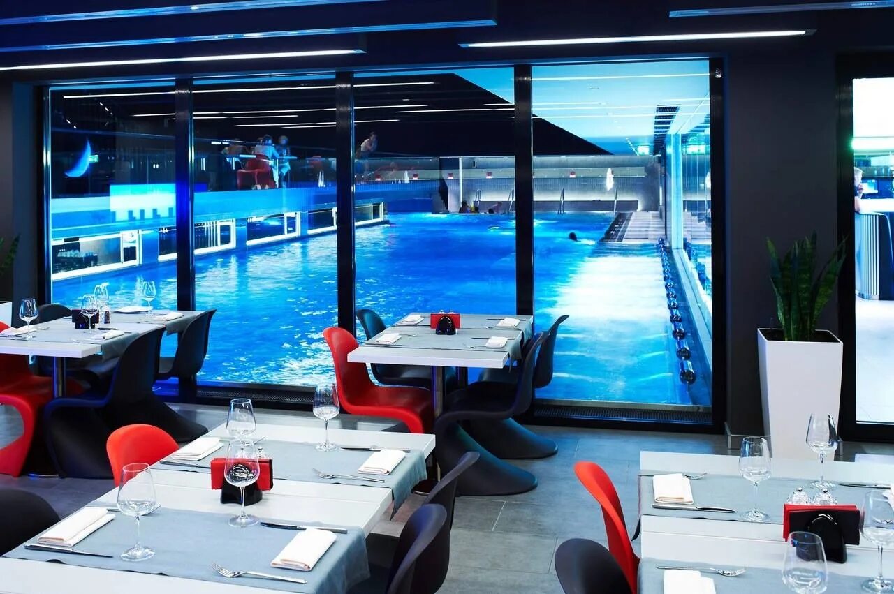 Вод club. Акваклуб вода в сестрорецке. отель вода voda сестрорецк. вода акваклуб отель санкт-петербург. mizu ресторан сестрорецк.