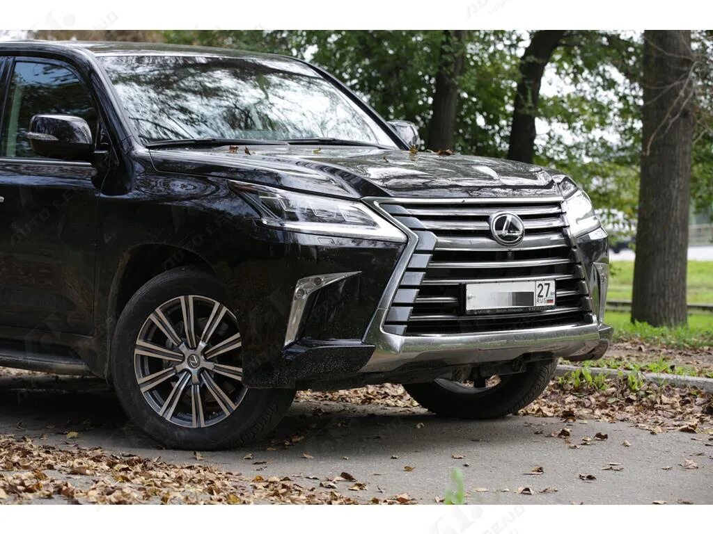 Lexus lx шины. Диски Lexus LX 570. R18 Lexus lx570. Lexus lx570 r21. Lexus LX 570 диски r20.