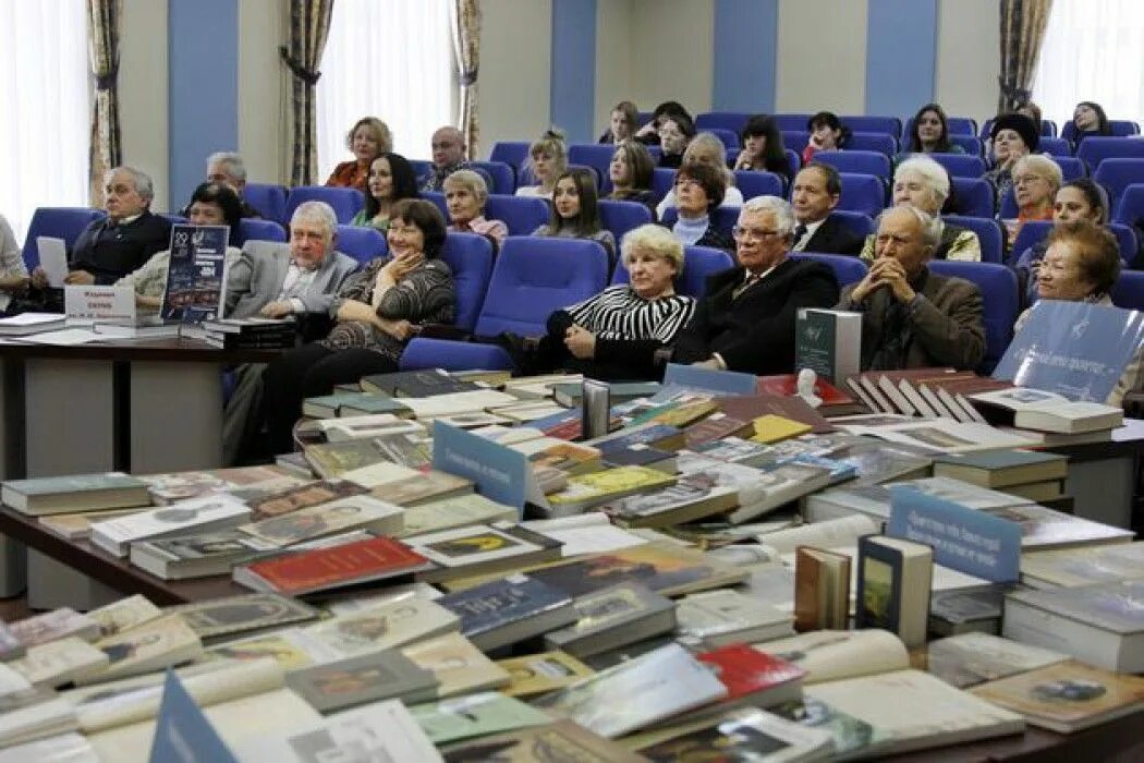 Библиотека имени Лермонтова Ставрополь. Ставропольская научная библиотека имени м ю Лермонтова Ставрополь. Лермонтовская библиотека Ставрополь. Лермонтовка Ставрополь библиотека. Сайты библиотек ставрополя