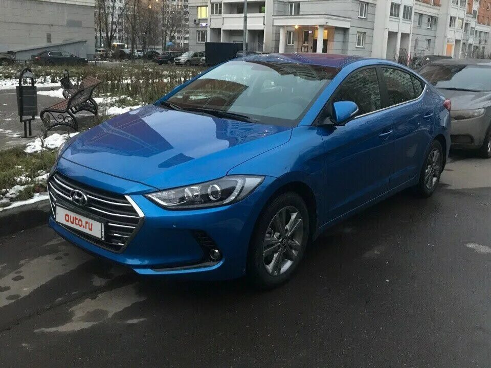 Синяя элантра. Хендай элантра 2017 синяя. hyundai elantra 2017 синяя. hyundai elantra 2017 голубая. хендай elantra синяя 2022.