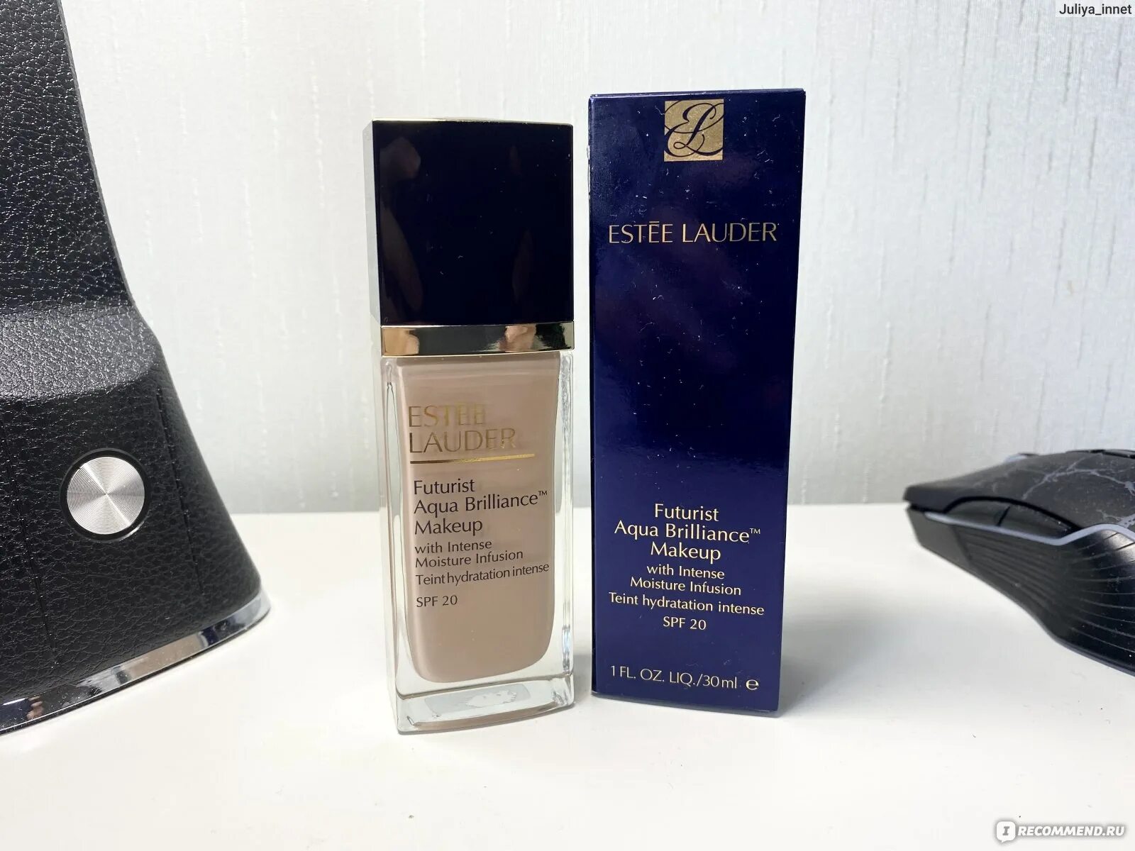Estee lauder тональный крем futurist aqua brilliance. Тональный крем estee lauder futurist aqua brilliance spf 20/pa+++. Эсте лаудер тональный крем футурист отзывы. Estee lauder тоналка. Estee lauder тональный futurist hydra rescue.