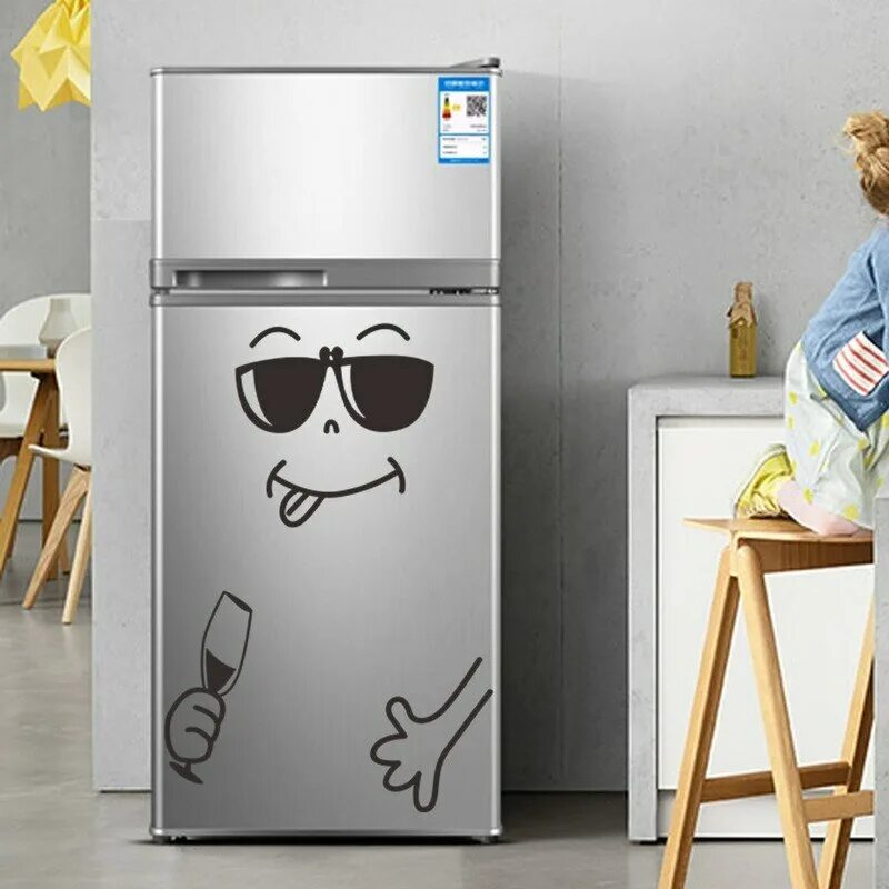 Растаял холодильник. Креативные наклейки на холодильник. Винил на холодильник. Наклейка на холодильник -паб. Холодильник мультяшный.