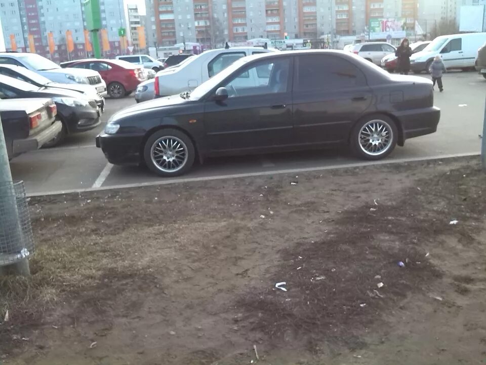 Спектра 30. Киа спектра на пружинах минус 30. Кия спектра на занижение -70. Kia Spectra занижение. Киа спектра занижение -50.