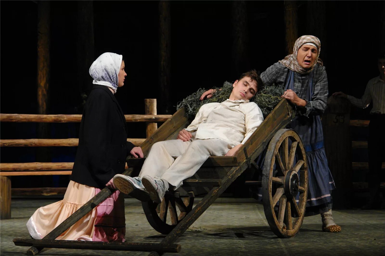 Чувашский спектакль. Чувашский драматический театр репертуар. Чувашский драматический театр репертуар. Тёмные аллеи бунин спектакль. Не покидай меня спектакль.