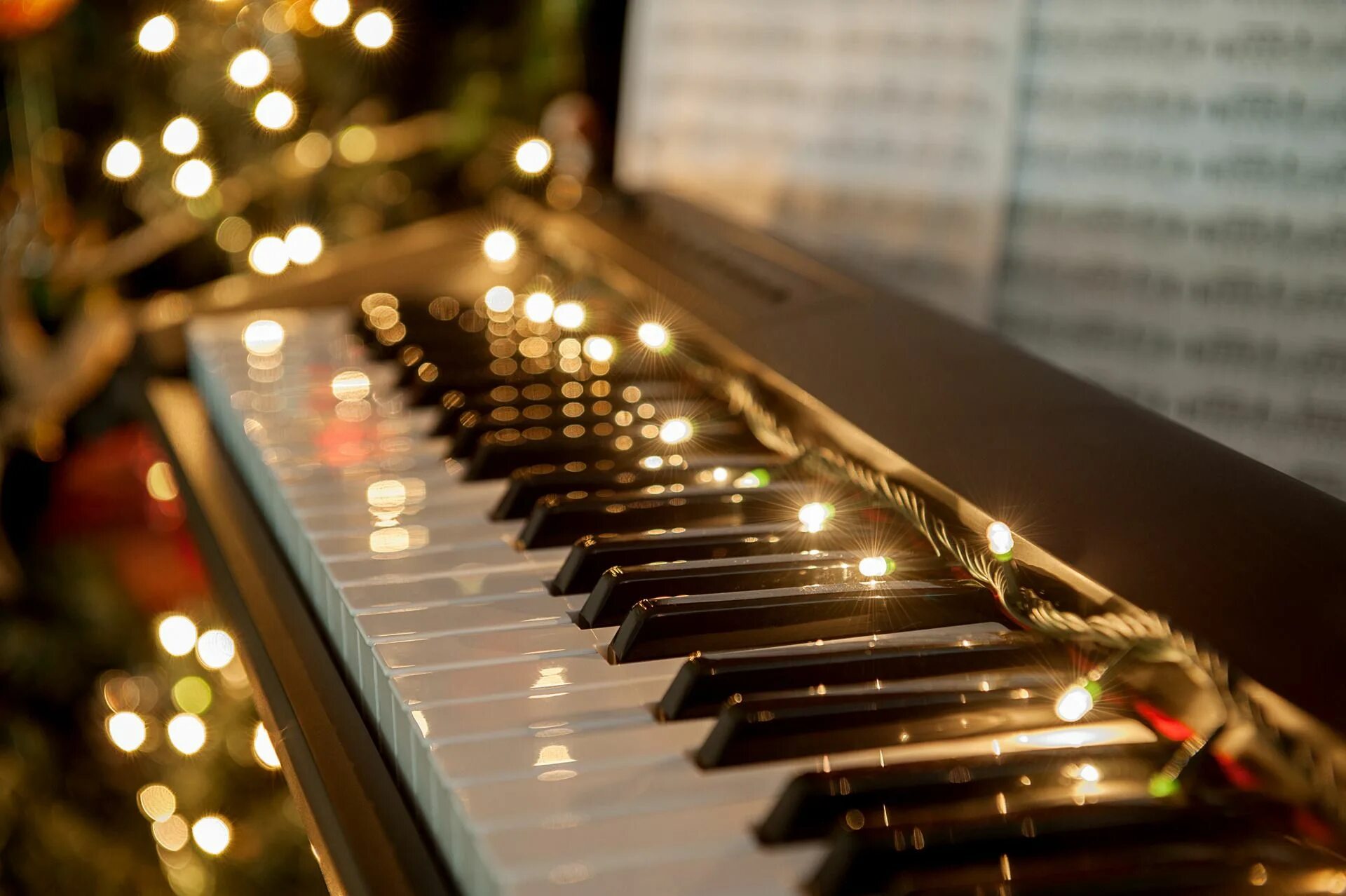 Дом который звучит музыка. Фортепиано. Музыкальный вечер. Новогодний музыкальный вечер. Пианино «новый год».