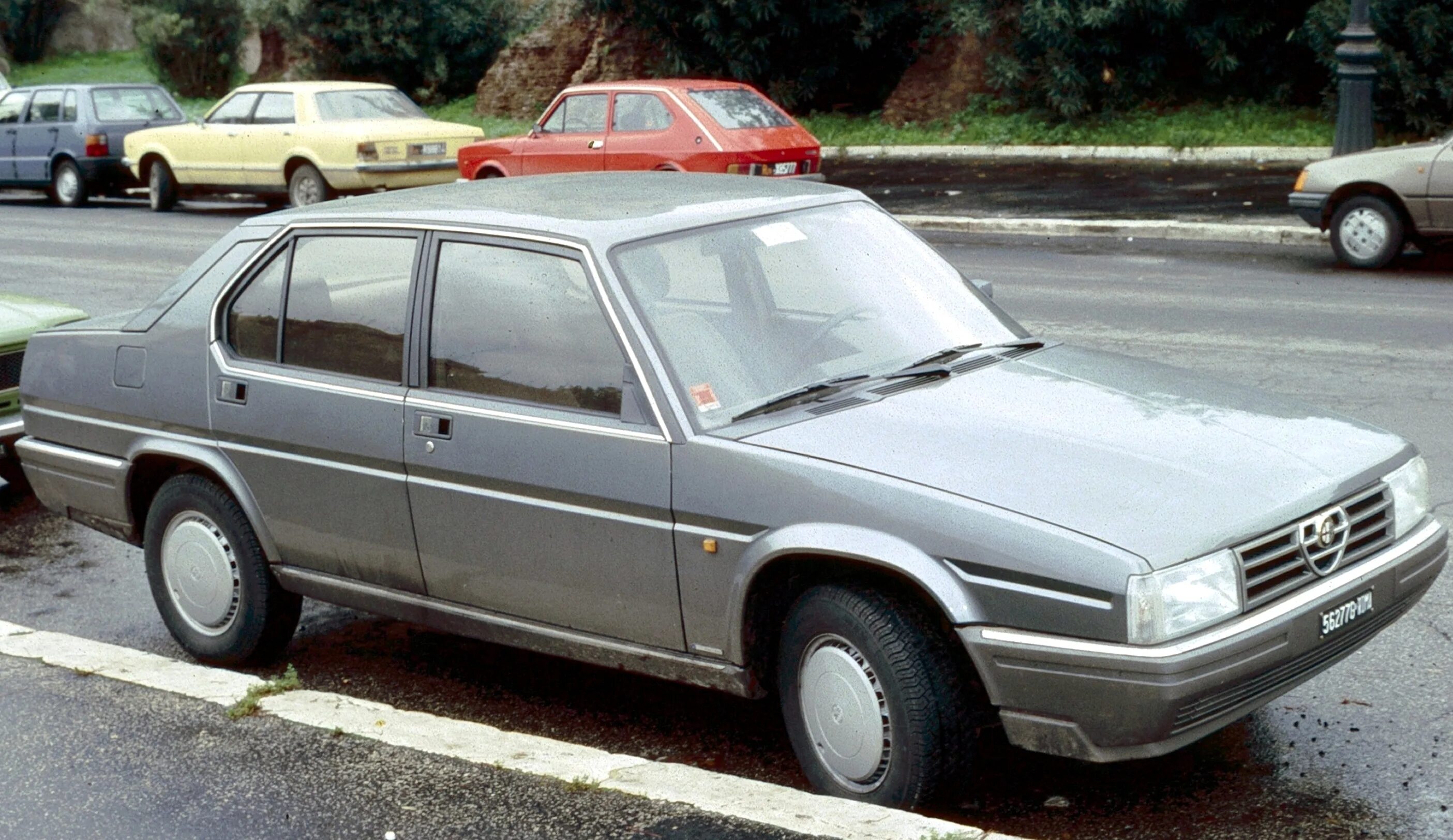 Альфа 90 м. Alfa Romeo 90. Alfa Romeo 1990. Альфа Ромео 90. Альфа Ромео 90х.
