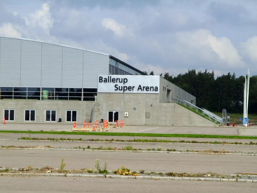 Super arena