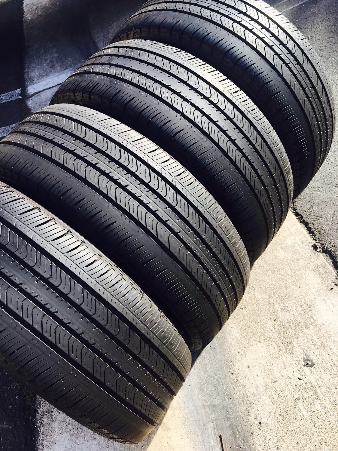 Michelin 215 55 r17. Michelin Primacy mxv4. Мишлен Примаси 4 215 55 17. 215/65 R17 Мишлен 4 Примаси.