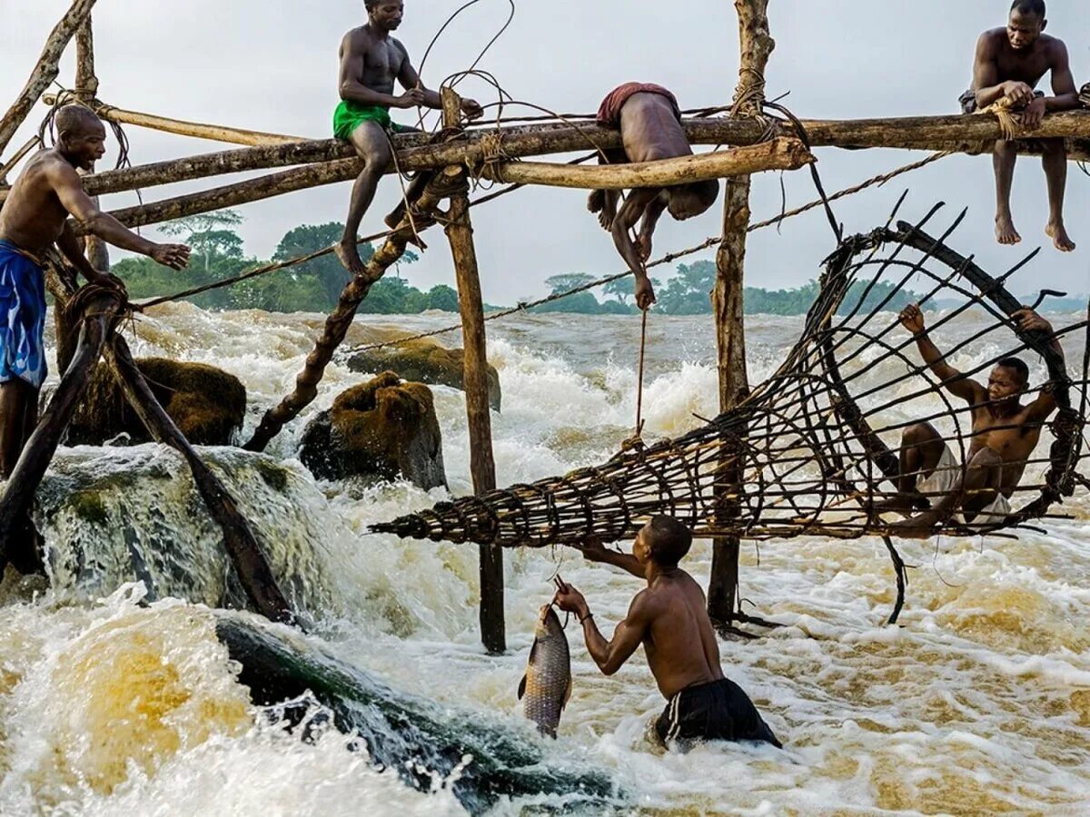 Река Конго рыболовство. Рыбаки в Африке. ЮАР рыболовство. Рыболовство в Западной Африке.