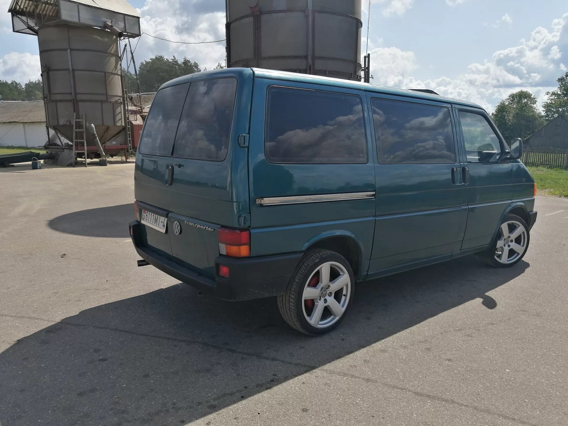 Фольксваген т4 бу в россии. Т-4 Фольксваген-т4. Фольксваген т4 2.4. Фольксваген т4 1992. VW Transporter t4 1992.