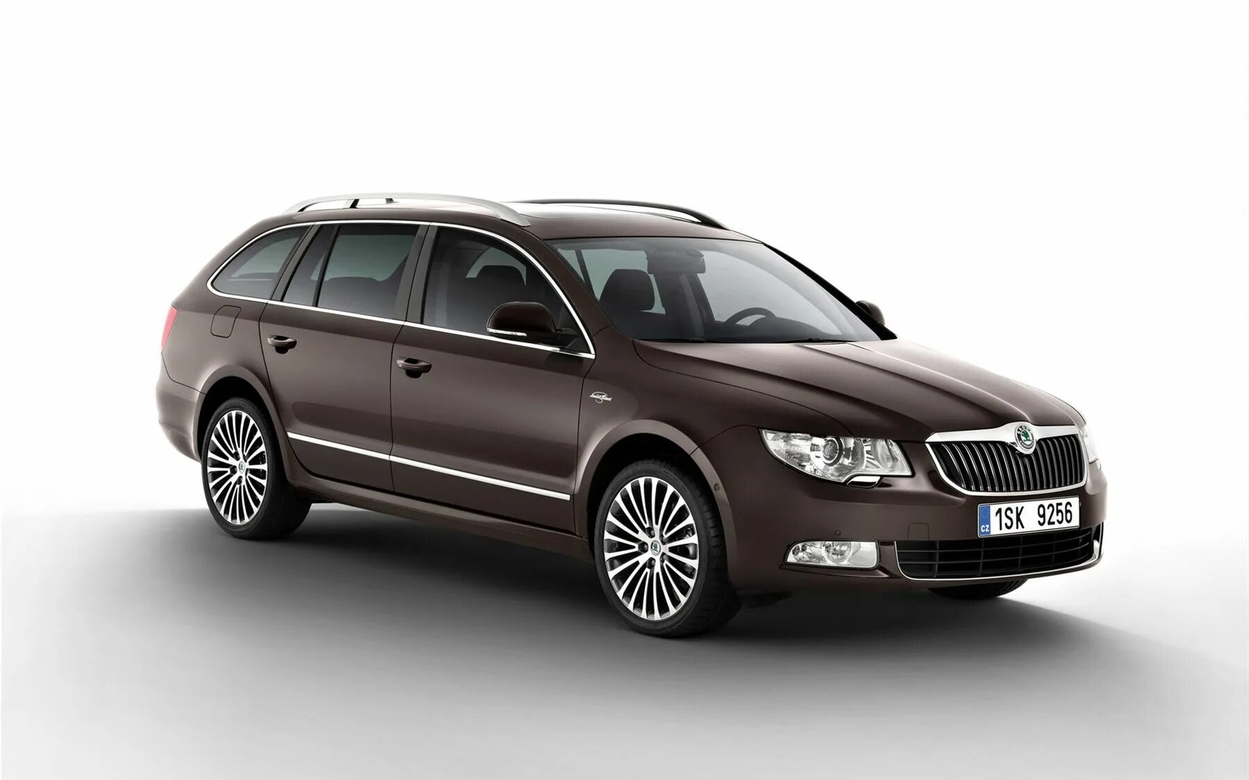 Skoda Laurin Klement. Шкода Суперб 2 Laurin Klement. Skoda Superb 2012 универсал.