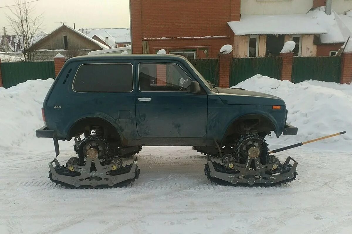Гусеничные движители stalker track. Комплект гусениц вгд 2500-02. Гусеницы вгд 3000. Land cruiser 200 на гусеницах. Вгд – 290 «охотник».