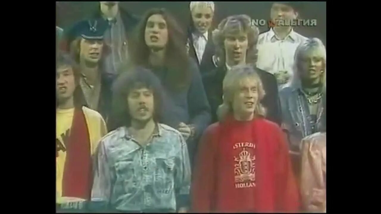 Поет замыкая. Крис кельми замыкая круг [1987]. звезды 80-х замыкая круг. крис кельми замыкая круг исполнители. дмитрий варшавский замыкая круг.