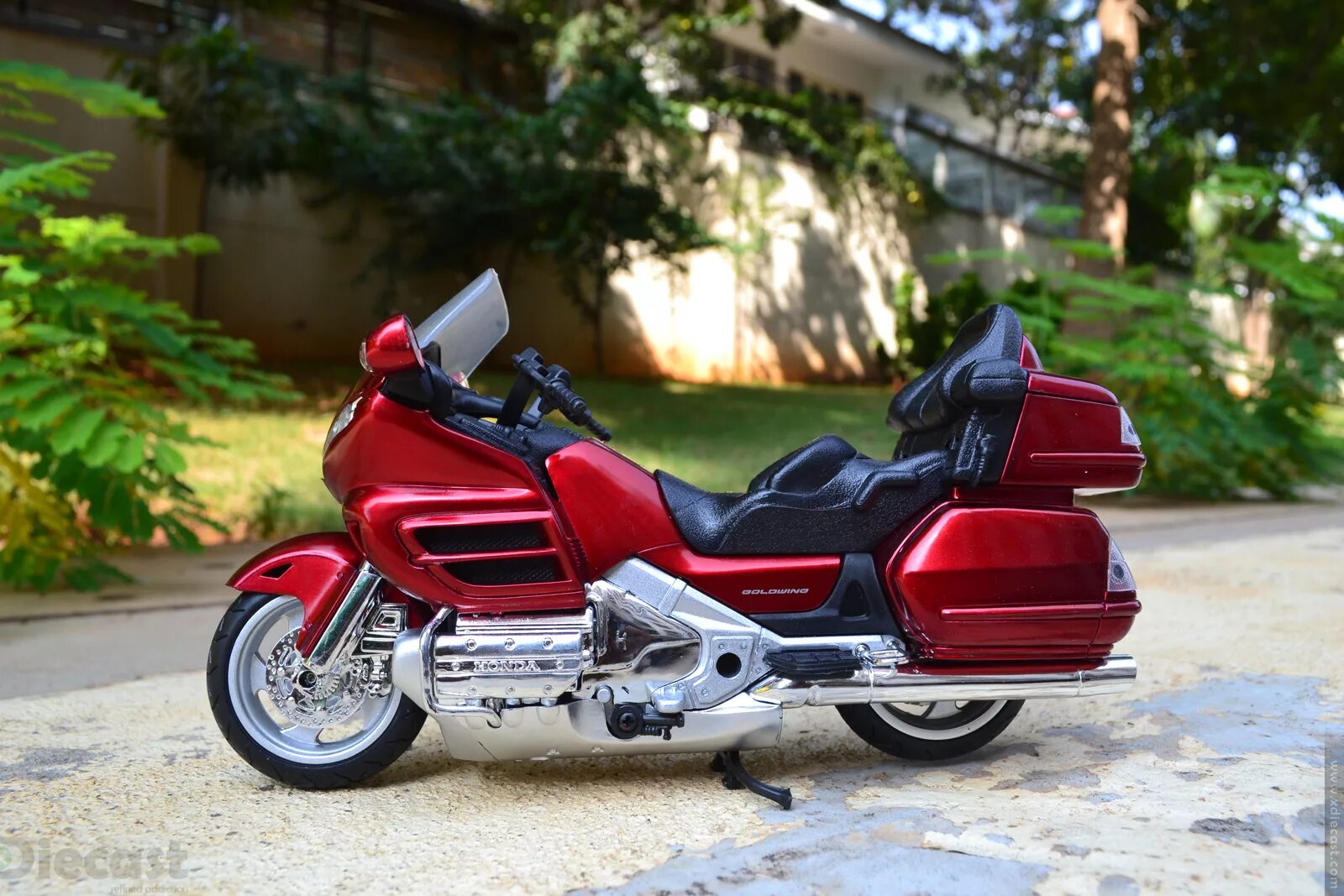 Мотоцикл honda gold wing. Honda Gold Wing 2010. Honda Gold Wing. Мотоцикл Хонда Голд Винг. Хонда мотоцикл туристический Голд Винг.