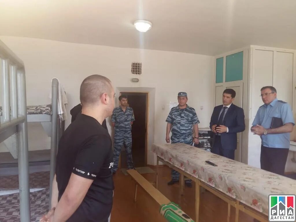 Начальник сизо города хасавюрт. Начальник сизо города хасавюрт. Фсин хасавюрт. Сизо 2 дербент зам начальника. Сизо изолятор 3 город хасавюрт.