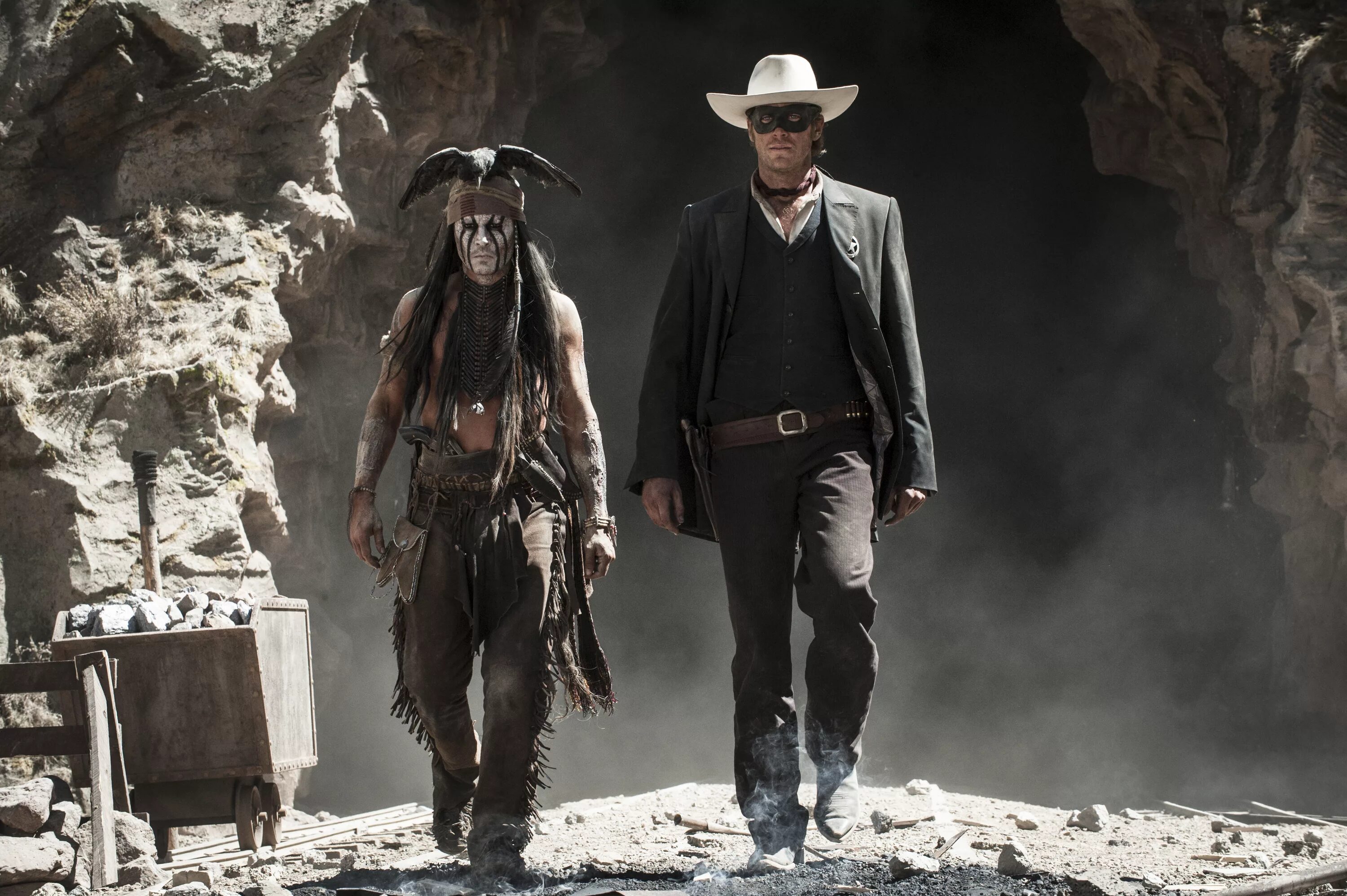 Одинокий рейнджер / the Lone Ranger (2013). Джонни Депп одинокий рейнджер. АРМИ Хаммер одинокий рейнджер. Дикий год выпуска