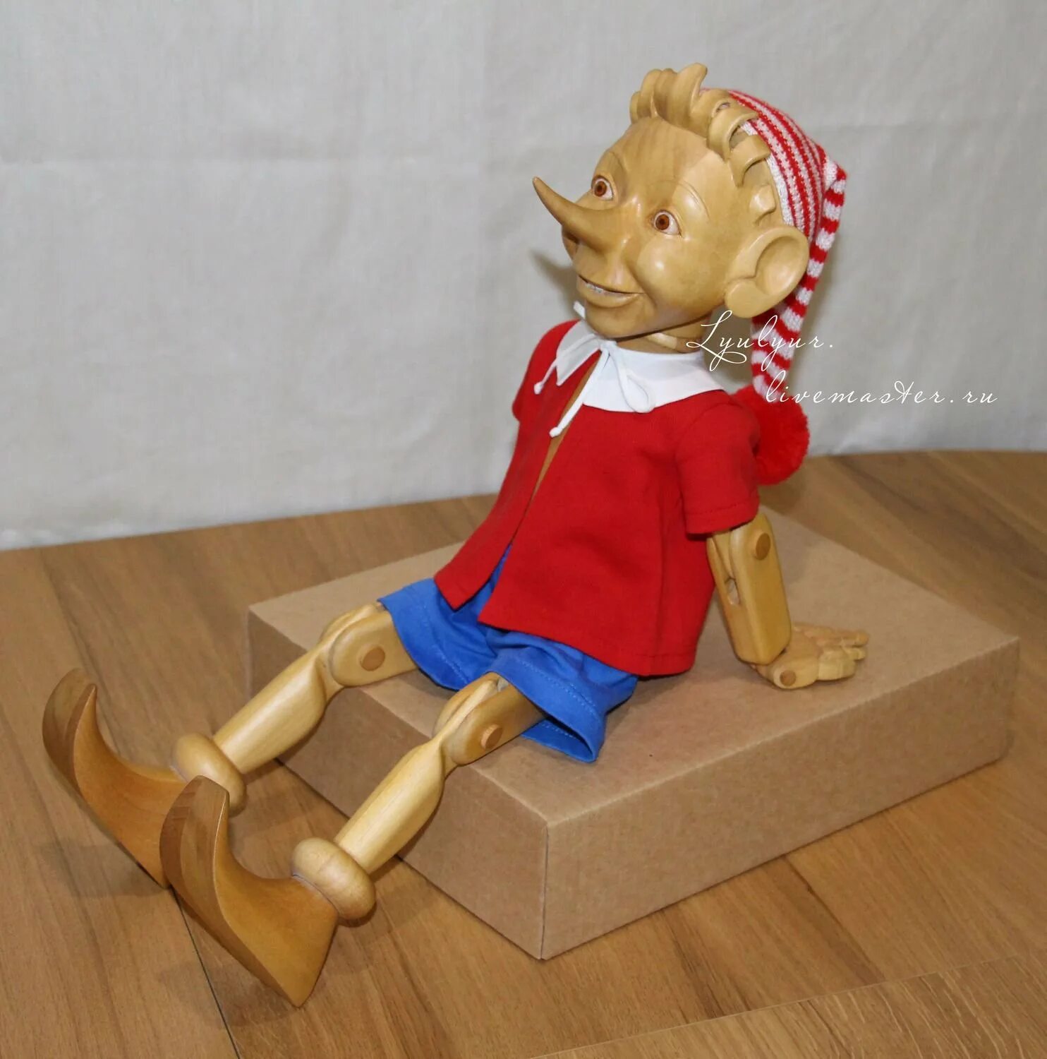 Деревянная игрушка буратино. Деревянная кукла буратино. Игрушка буратино bochart. Игрушка буратино bochart. Фигурка "буратино".